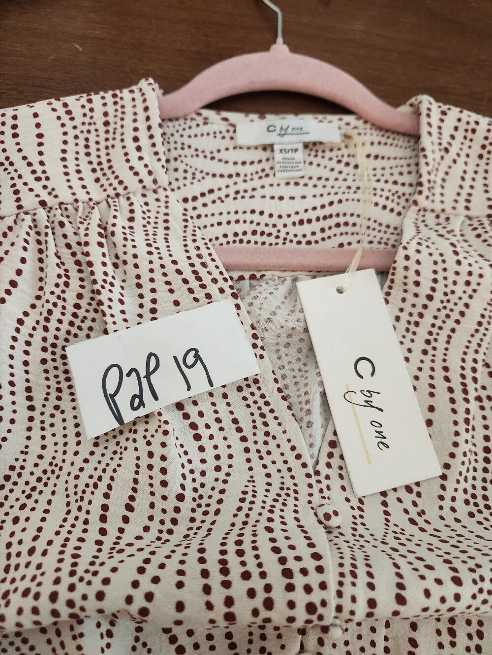 C By One Collective Ivory and Brown Dot-Print Tie-Front Blouse Size Xsmall P2p19 - Picture 7 of 7